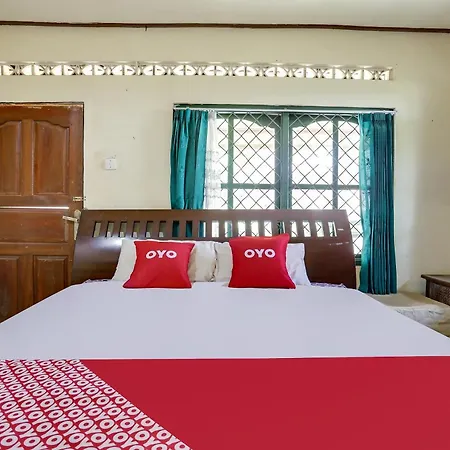 Oyo Homes 91094 Desa Wisata Banyuatis